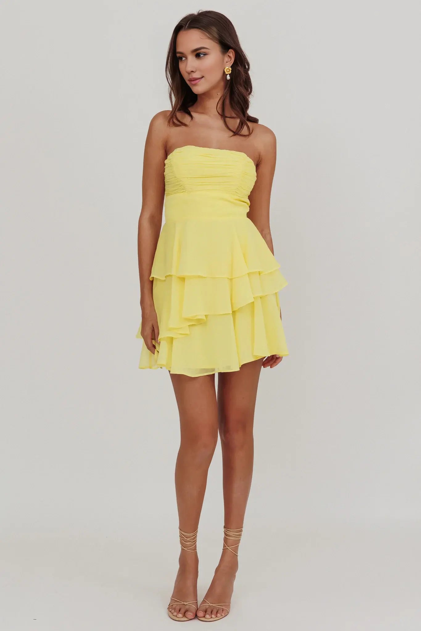 Fashion Bright Yellow A Line Strapless Pleated Multi-Layered Ruffled Cute Mini Dress Hot Sale Homecoming Dress