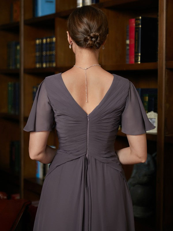 Mother of the Bride Dresses A-Line Princess Chiffon Ruched V neck Short Sleeves Floor Length