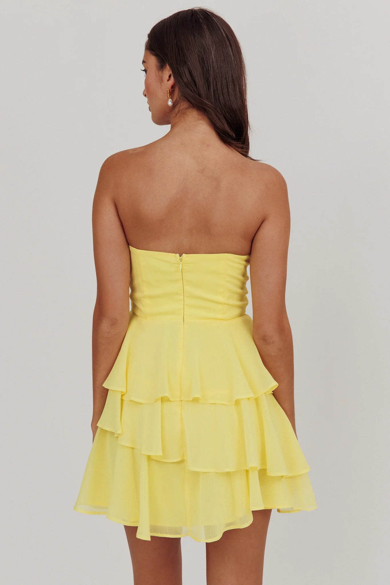 Fashion Bright Yellow A Line Strapless Pleated Multi-Layered Ruffled Cute Mini Dress Hot Sale Homecoming Dress