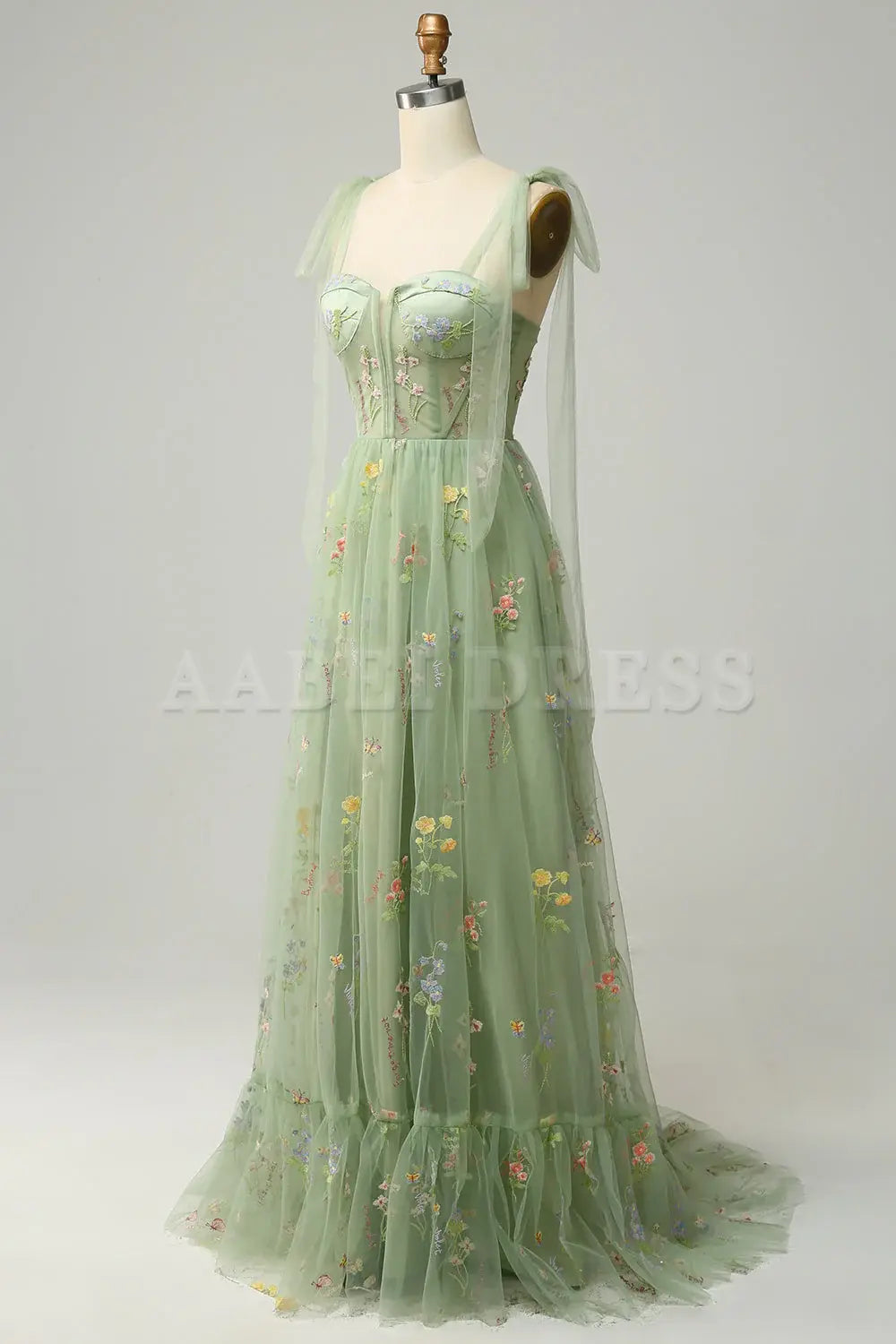 Prom Dress A Line Spaghetti Straps Corset Lace up Long Embroidery Luxurious Formal Wear Dresses