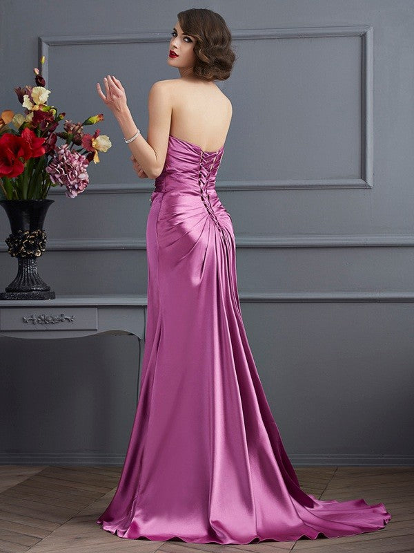 Sheath/Column Sweetheart Sleeveless Beading Long Woven Satin Dresses