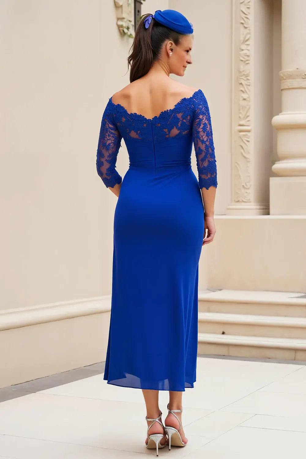 Royal Blue Sheath V Neck Lace 3/4 Long Sleeve Pleated Waist Side Fork Elegant Midi Wedding Guest Dress Hot Sale Mother of the Bride Dresses