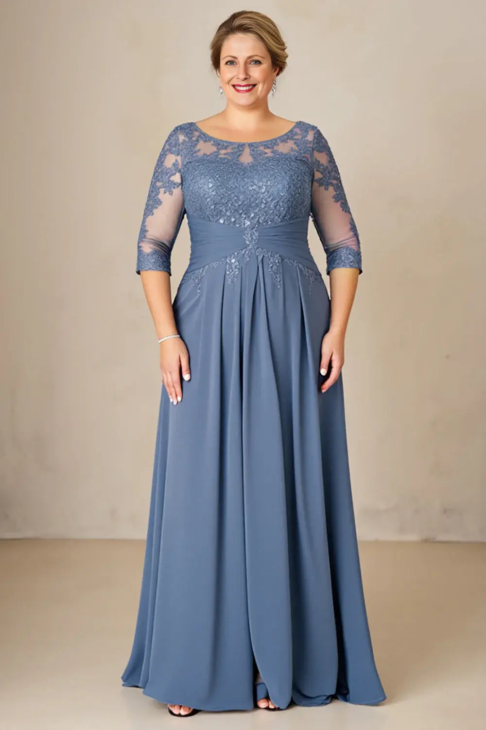 Retro Dusty Blue A Line Round Neck 3/4 Long Sleeve Lace Applique Ruched Hem Plus Size Long Elegant Wedding Guest Dress For Women Hot Sale Mother of the Bride Dress