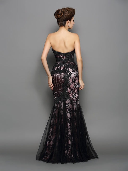 Trumpet/Mermaid Sweetheart Applique Sleeveless Long Woven Satin Dresses