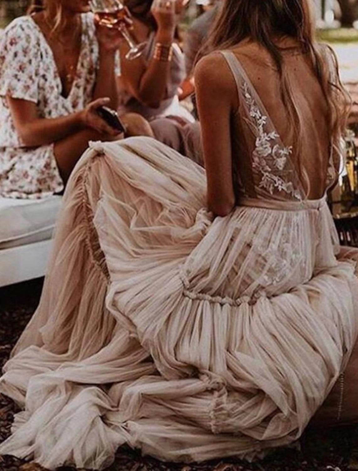 Beach Sexy V Neck Sleeveless Floor Length Tulle Bridal Gowns With Wedding Dresses