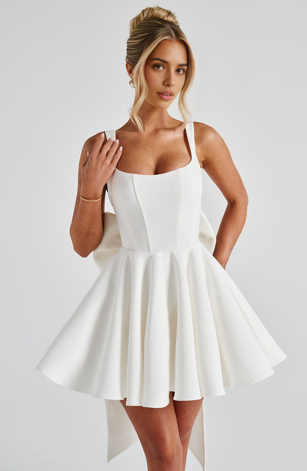 AABEI DRESS Hot Sale Homecoming Dress Fashion Square Neckline Adjustable Shoulder Straps Backless Bow Mini Dress Cute Short Prom Dresse