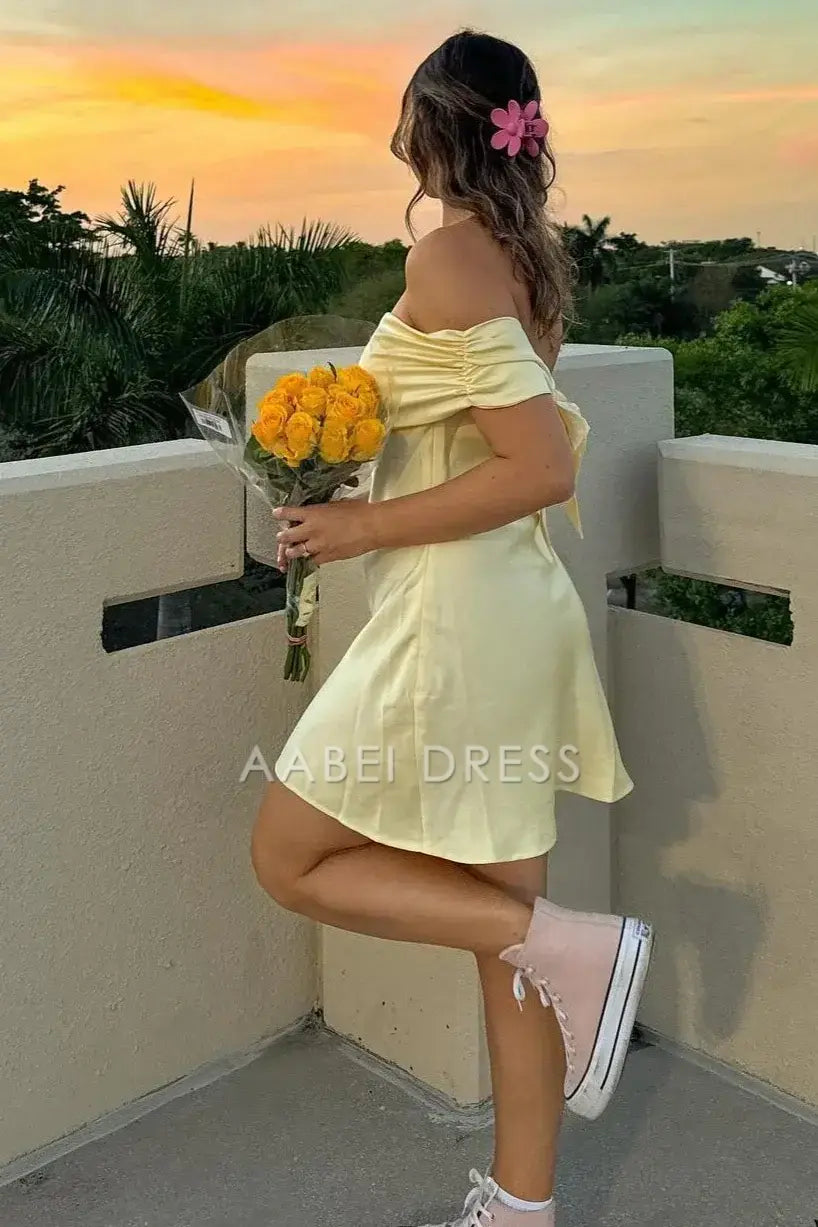 AABEI DRESS Chic Yellow Sheath Off the Shoulder Bow Back Simple Hot Sale Short Homecoming Dress