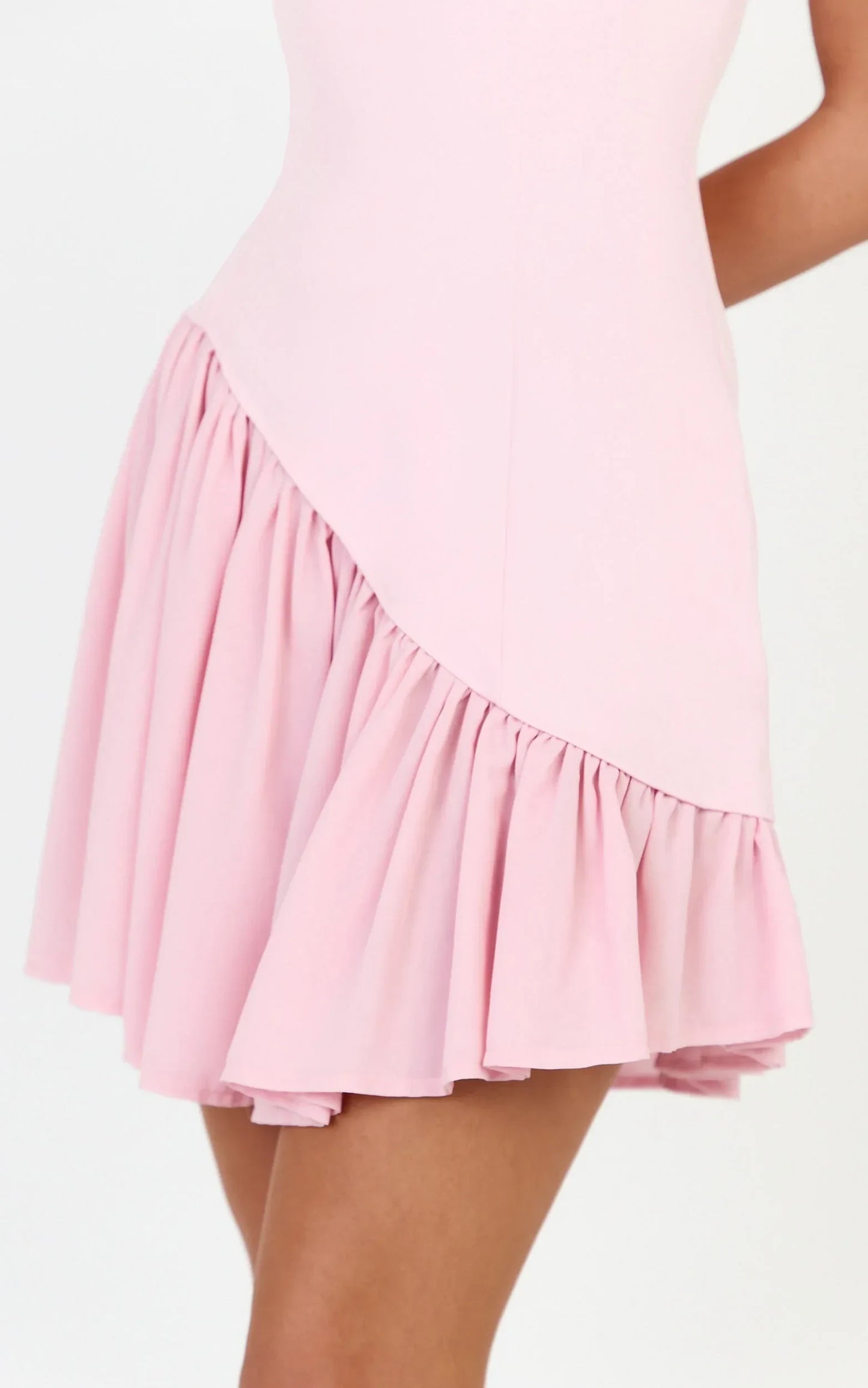 Chic A-Line Strapless Sleeveless Zipper Back Mini Ruffled Homecoming Dresses