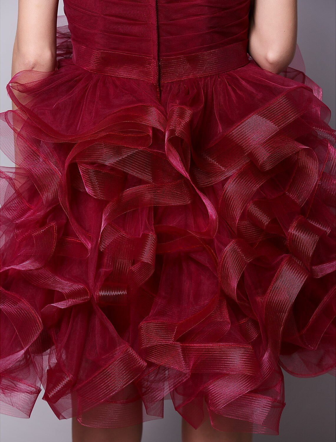 Dazzling Strapless Ball Gown Ruched Tiered Tulle Short Homecoming Cocktail Dress.