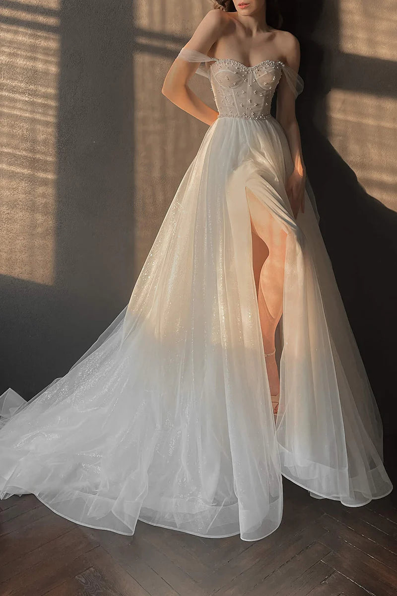 Dreamy Ball-Gown Sweetheart Spaghetti Strap Lace Up Back Train Length Wedding Dress