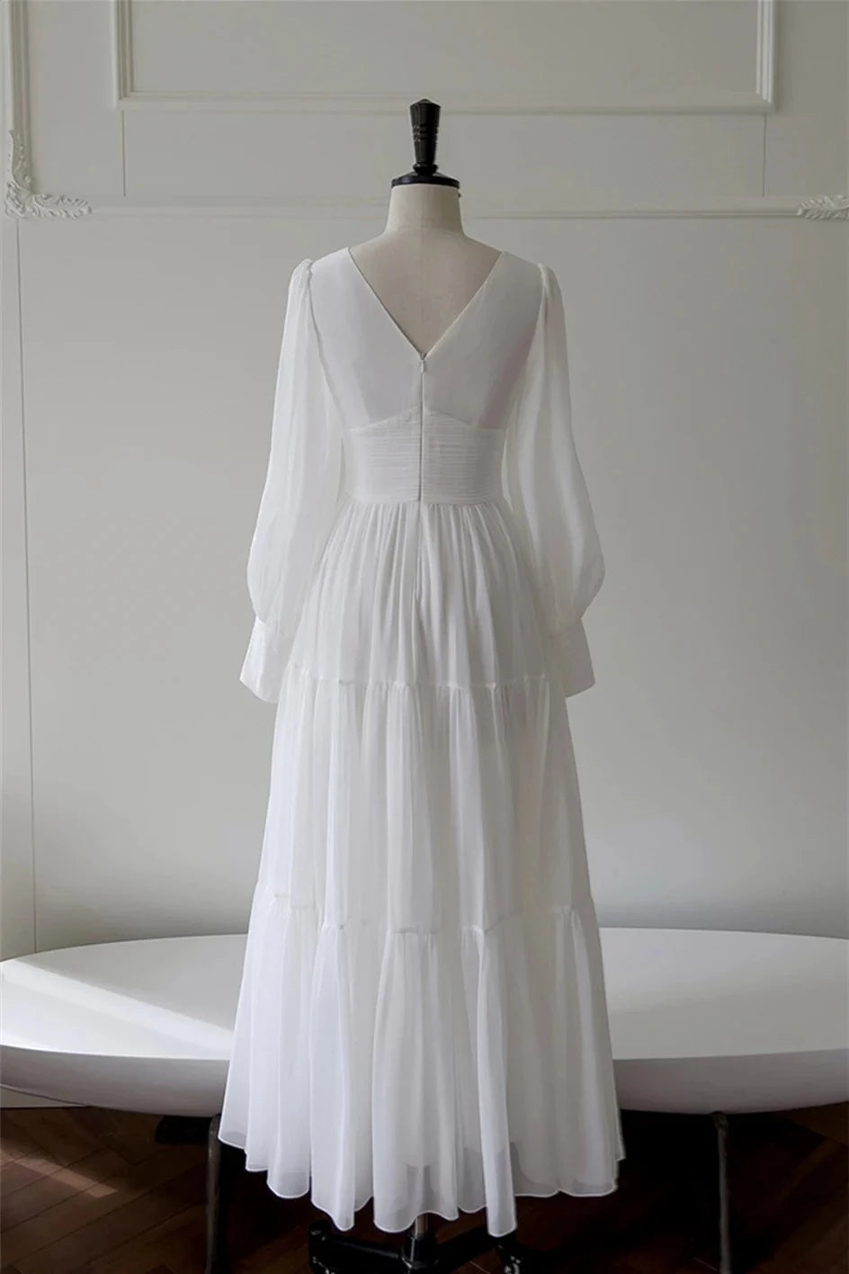 Elegant Tiered A-Line V-Neck Long Puffed Sleeves Open Back Maxi-Length White Chiffon Evening Dresses