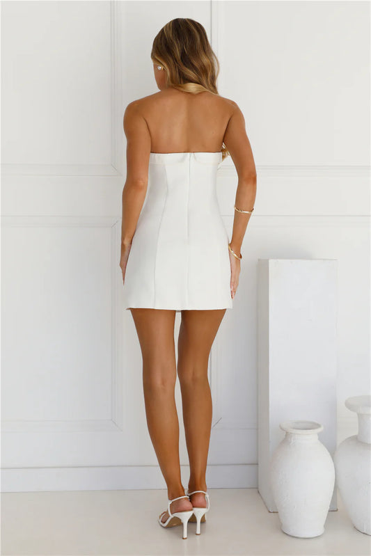 Elegant Structured Strapless Sleeveless Zipper Back Mini Bodycon Homecoming Dress with Decorative Flap Pockets