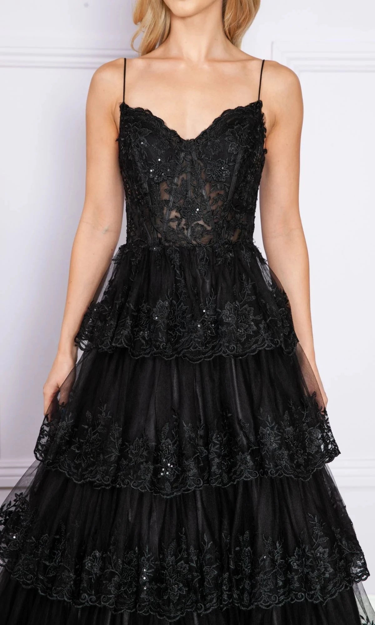 Glamorous A-Line Sweetheart Spaghetti-Strap Open-Back Floor-Length Prom Dress