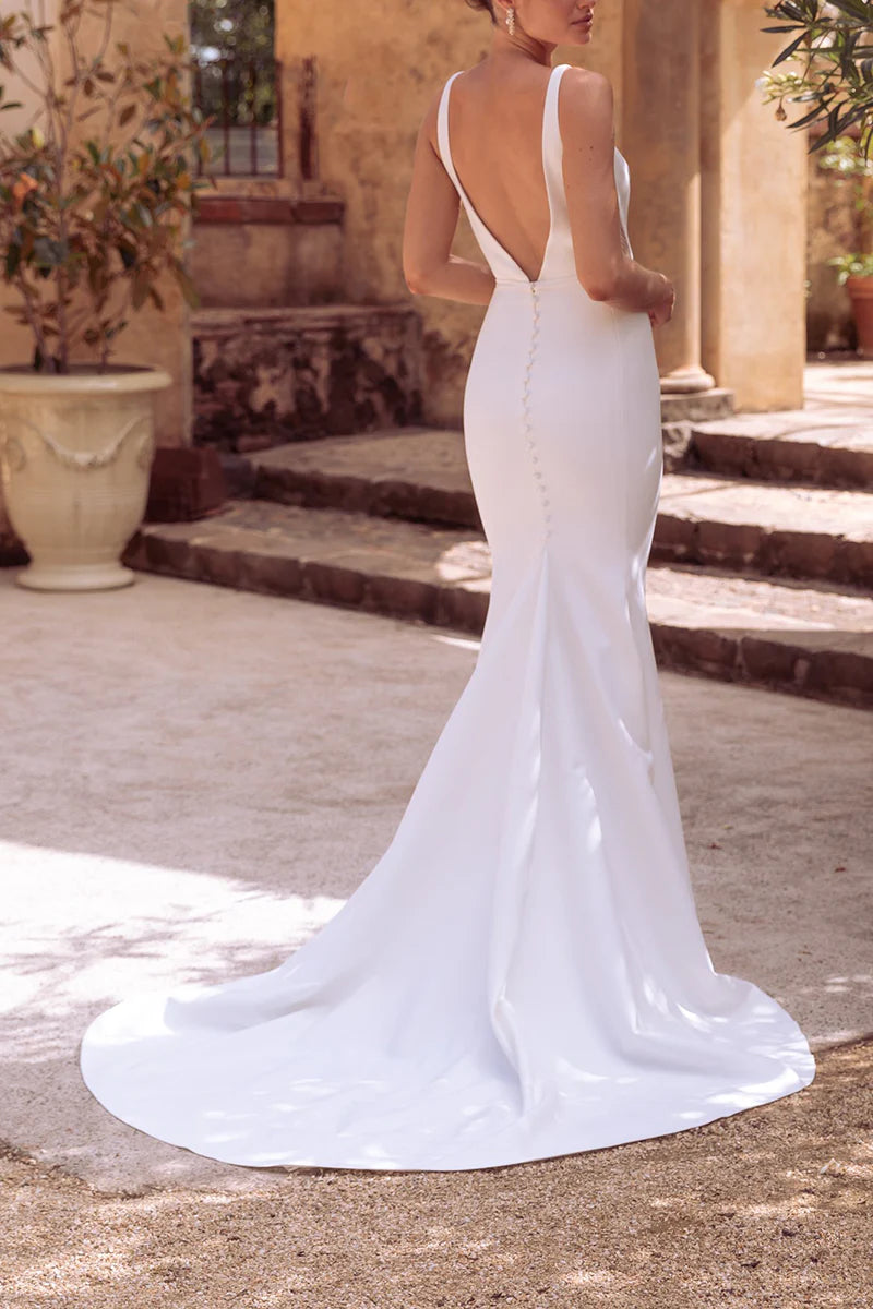 Minimalist Mermaid Plunge-V-Neck Sleeveless Open-Back Train-Length Wedding Dress