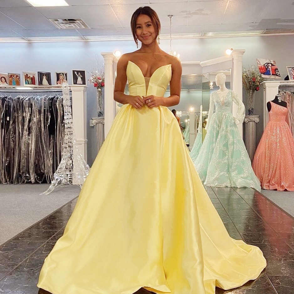 Plus Size Prom Dress A-Line Satin Strapless with Slit