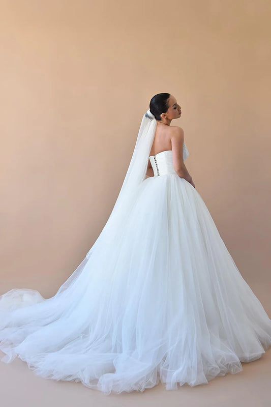 Romantic Ball-Gown Sweetheart Strapless Corset-Back Train-Length Wedding Dress