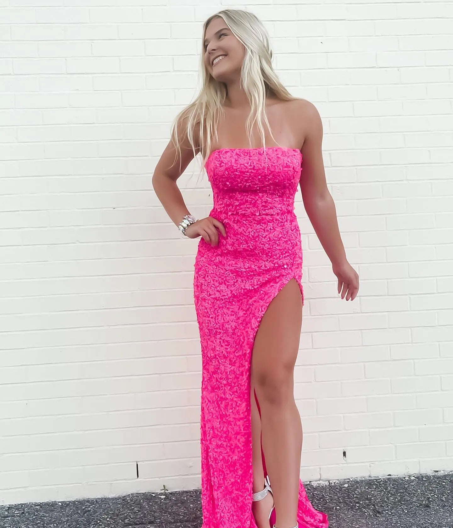 Stunning Mermaid Strapless Sleeveless Solid-back Floor-length Slit Prom Dress
