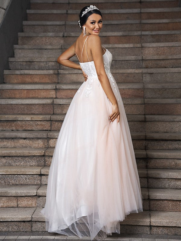 A-Line/Princess Tulle Applique Sweetheart Sleeveless Sweep/Brush Train Wedding Dresses A-Line/Princess Tulle Applique Sweetheart Sleeveless Sweep/Brush Train Wedding Dresses