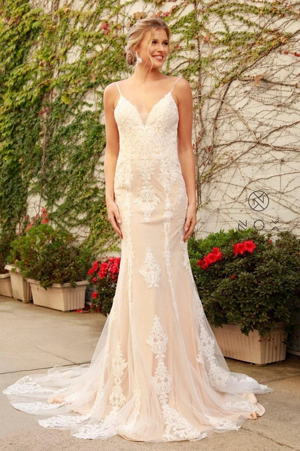 Champagne Mermaid V-Neck Spaghetti Strap Deep Open Back Lace Wedding Gown