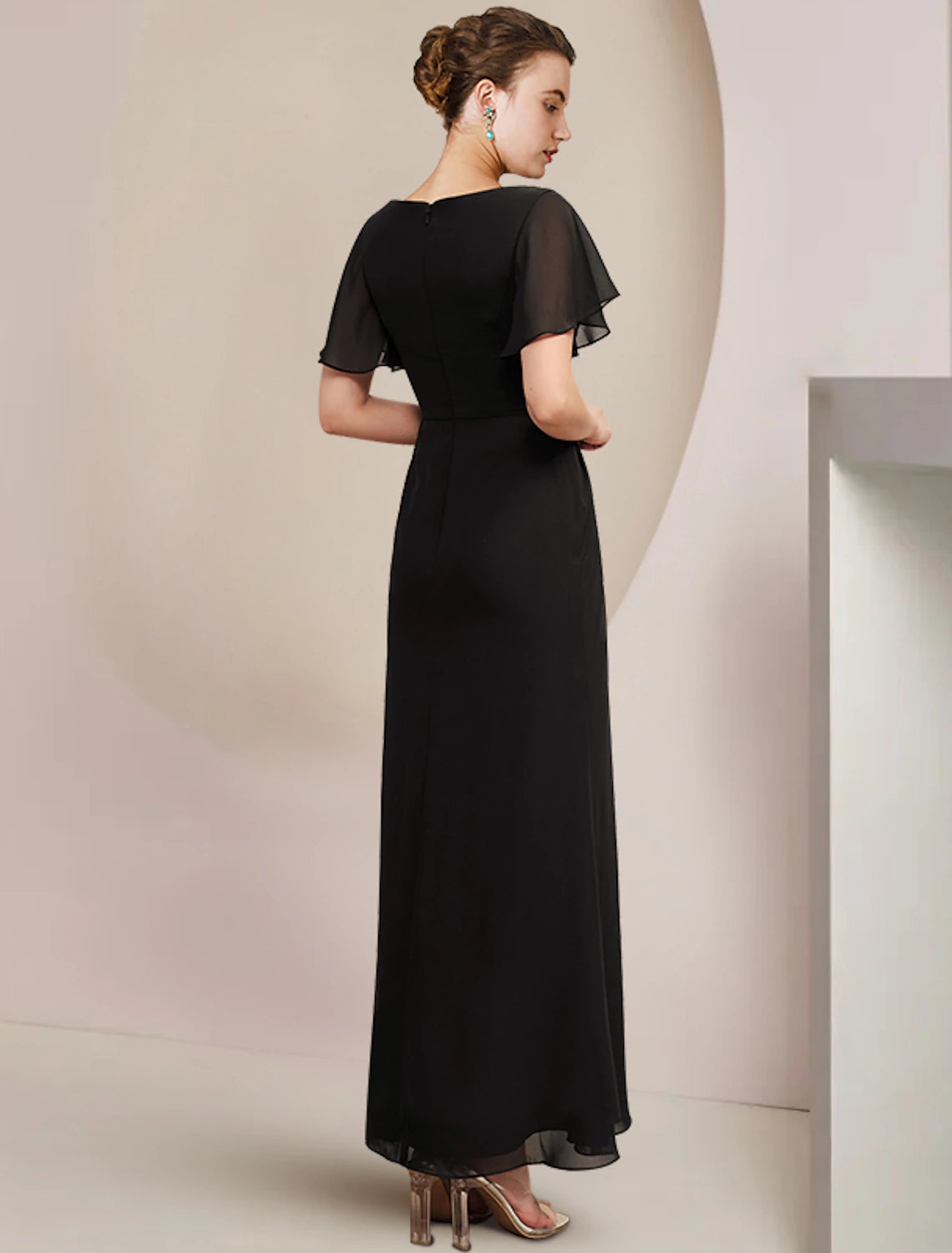 Sheath / Column Mother of the Bride Dress Wedding Guest Elegant Scoop Neck Ankle Length Chiffon Short Sleeve with Crystal Brooch Side