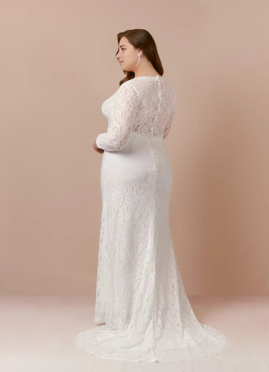 Exquisite Lace Mermaid Deep Plunge V-Neck Long Sleeves Retro Elegant Plus Size Hot Sale Wedding Dress