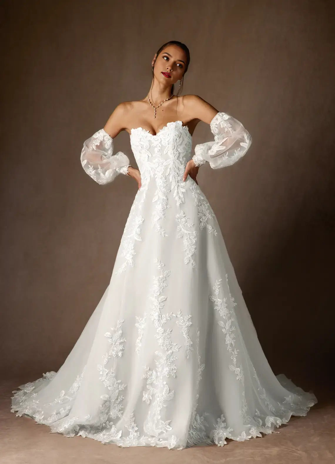Exquisite A Line Strapless Sweetheart Neckline Detachable Long Sleeves Lace Applique Backless Romantic Hot Sale Wedding Dress