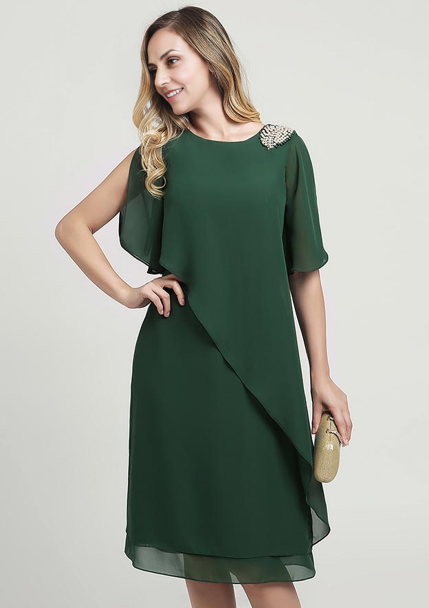 Elegant Wedding Guest Dresses Dark Green Chiffon Sheath/Column Scoop Neck Short Sleeve With Beading Ruffles Knee-Length Bargain Mother of the Bride Dress