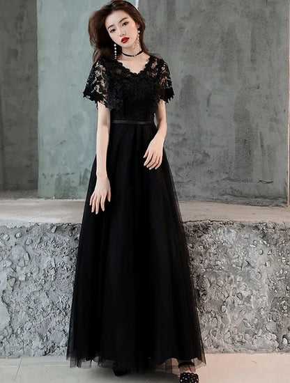 Black V Neck Lace Short Sleeve A Line Tulle Evening Dress
