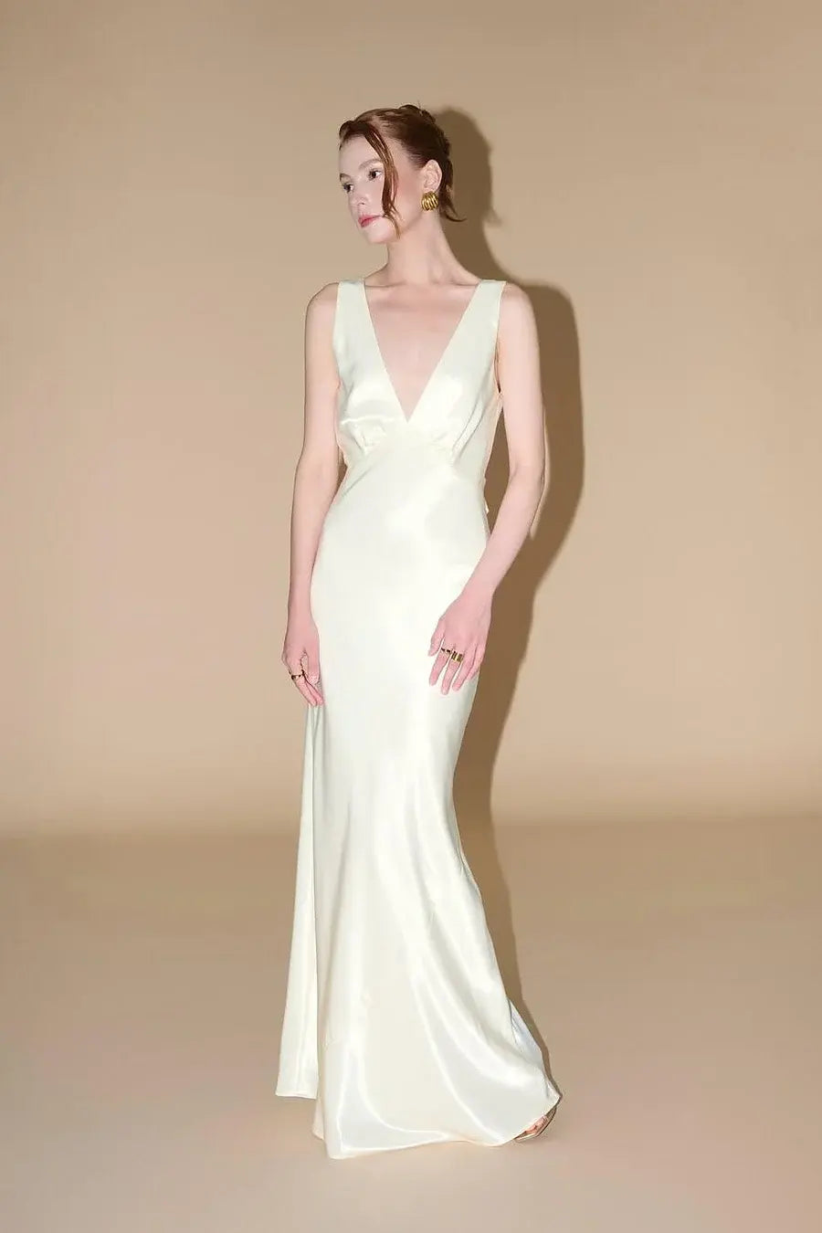 Elegant Simple Formal Women's Dresses Satin Mermaid Wide Shoulder Straps V Neck Sleeveless Floor Length Affordable Prom Dress