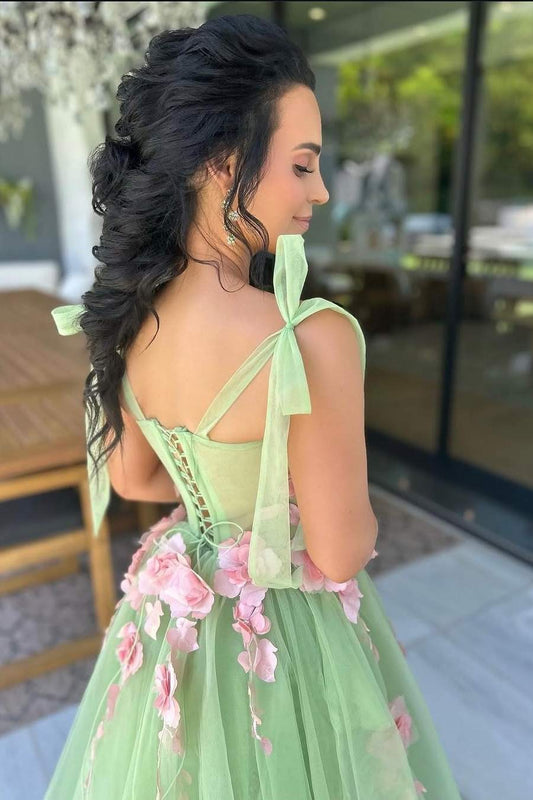 Sweet Green A-Line Sweetheart Neckline Bow Straps Sleeveless 3D Appliques Tulle Romantic Wedding Guest Dress Long Hot Sale Prom Dresses