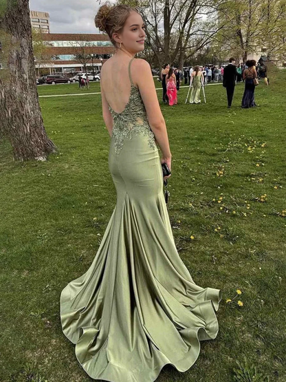 Sage Mermaid Spaghetti Straps V Neck Lace Appliques Backless Exquisite Wedding Guest Dress Long Hot Sale Prom Dresses