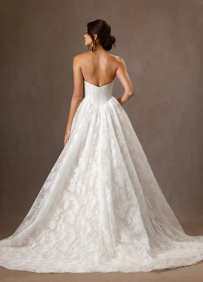 Romantic White A Line Detachable Spaghetti Strap Sleeveless Lace Backless Retro Hot Sale Wedding Dress