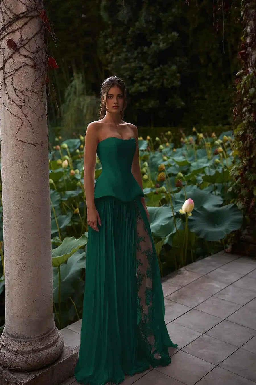 Exquisite Formal Women's Dresses A Line Strapless Sleeveless Pleated High Slit With Lace Long Affordable Prom Dress