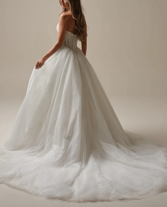 Wedding Dress Off-the-Shoulder Sleeveless Strapless Beaded Luxury Bridal Gown Formal Wear Dress