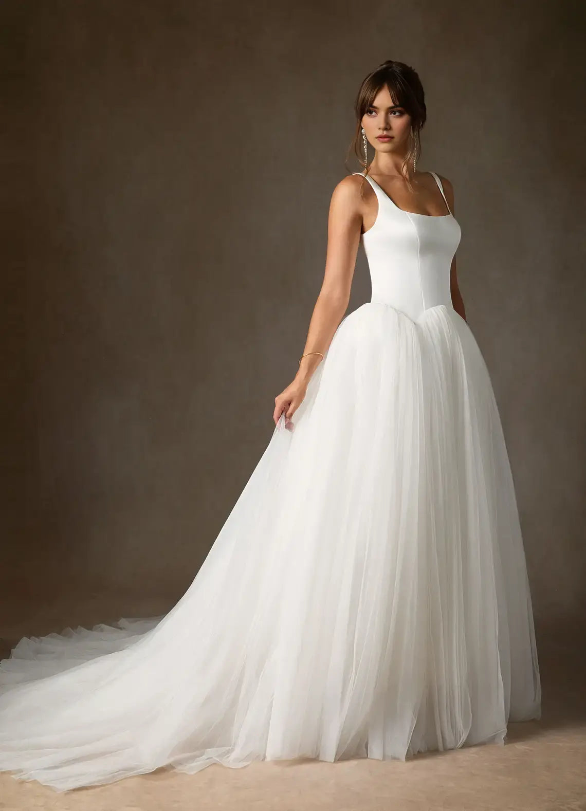 Elegant White A-Line Square Neck Sleeveless Satin Tulle Splicing Backless Hot Sale Wedding Dress