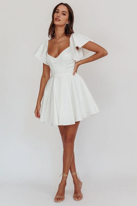 Elegant A Line Sweetheart Neckline Flutter Short Sleeve Ruched Simple White Mini Dress Hot Sale Homecoming Dress