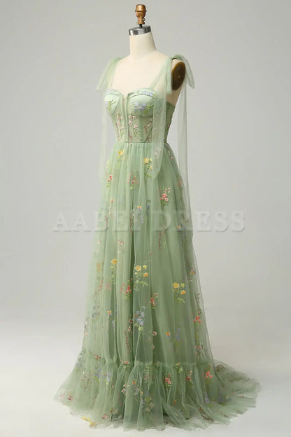 Prom Dress A Line Spaghetti Straps Corset Lace up Long Embroidery Luxurious Formal Wear Dresses