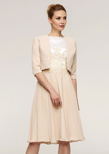 Classic Elegant Wedding Guest Dresses Champagne Chiffon A-line Boat Neck Sleeveless Lace Appliqued With Half Sleeve Jacket Two-Piece Knee-Length Bargain Mother of the Bride Dress
