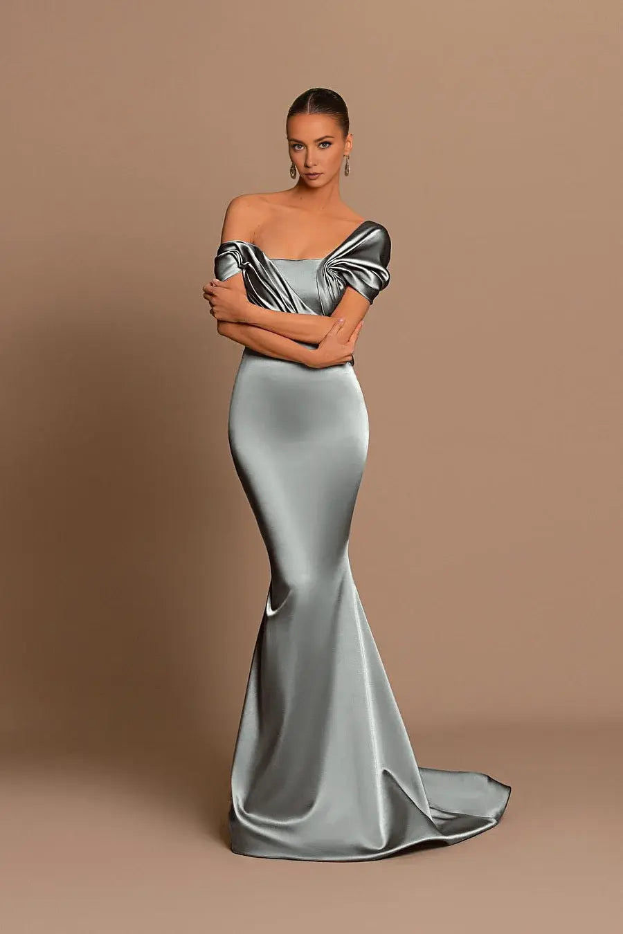 Fashion Formal Women's Dresses Glamorous Mermaid Off the Shoulder Sleeveless Pleated Long Affordable Prom Dress