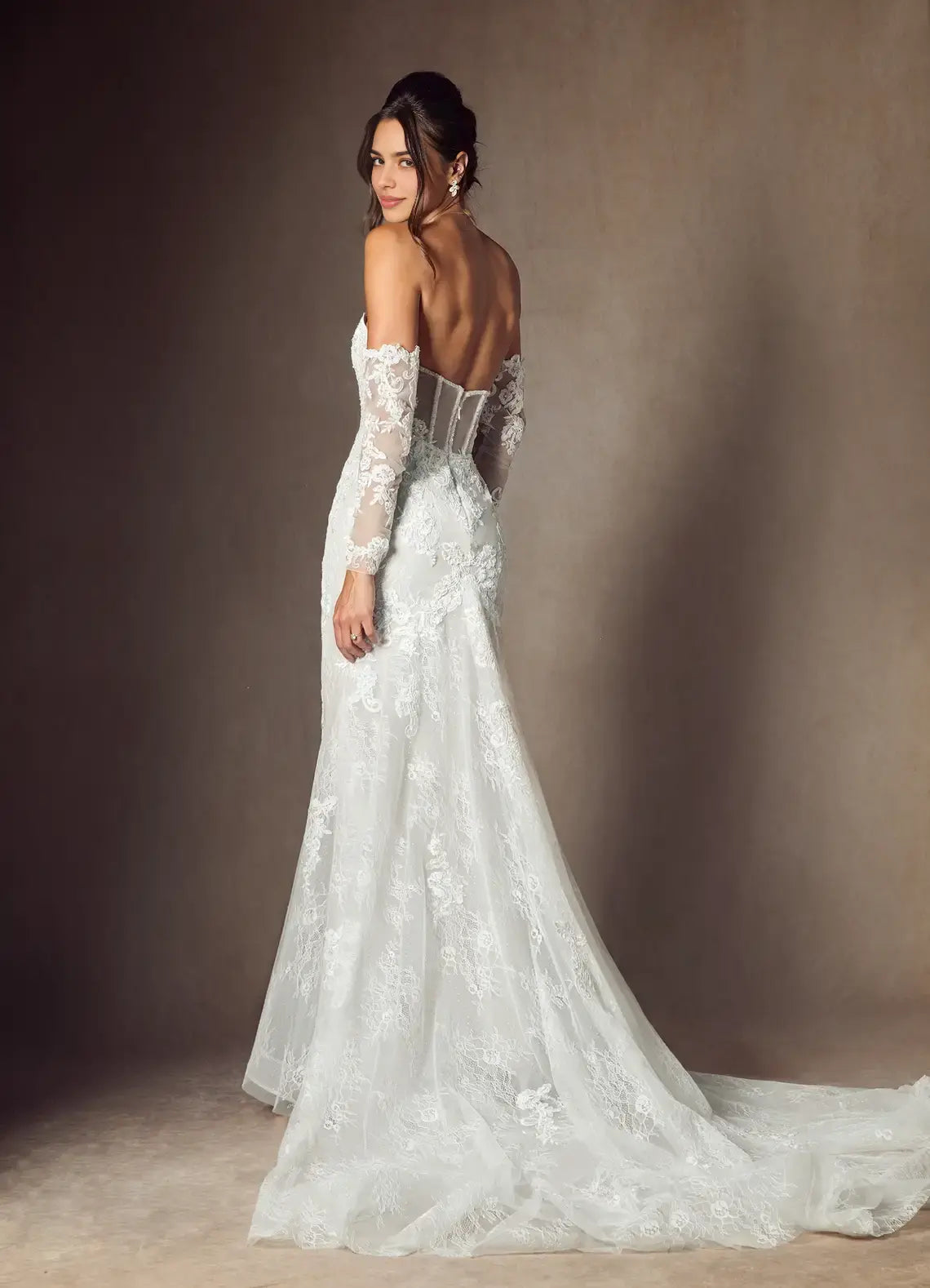 Romantic White Mermaid Strapless With Sleeves French Vintage Lace Backless Hot Sale Wedding Dress