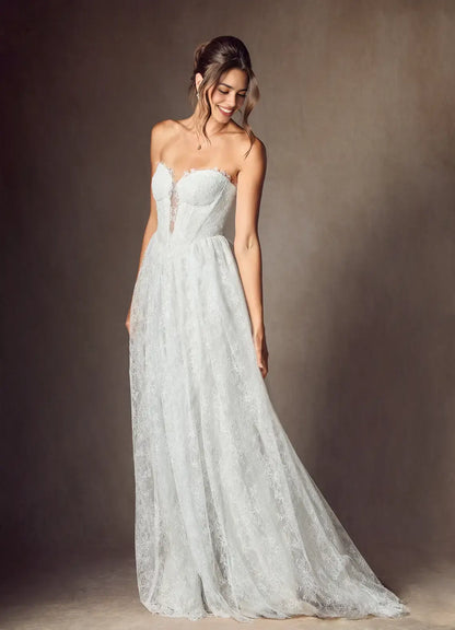 Elegant White A-Line Strapless Sweetheart Neckline Retro Lace Backless Hot Sale Wedding Dress