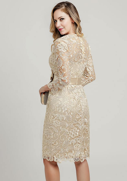 Vintage Elegant Wedding Guest Dresses Champagne Lace Sheath/Column Scoop Neck 3/4 Sleeve With Waistband Rhinestones Knee-Length Bargain Mother of the Bride Dress