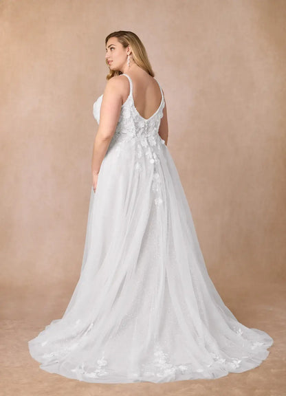 Sparkle Tulle White A-Line Spaghetti Strap Scoop Neckline Lace Applique Side Fork Elegant Plus Size Hot Sale Wedding Dress