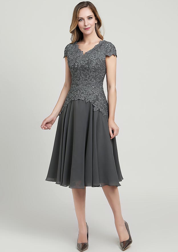 Classic Wedding Guest Dresses Grey Chiffon A-line V Neck Short Sleeve Lace Applique With 3/4 Long Sleeve Jacket Two-Piece Knee-Length Bargain Mother of the Bride Dress