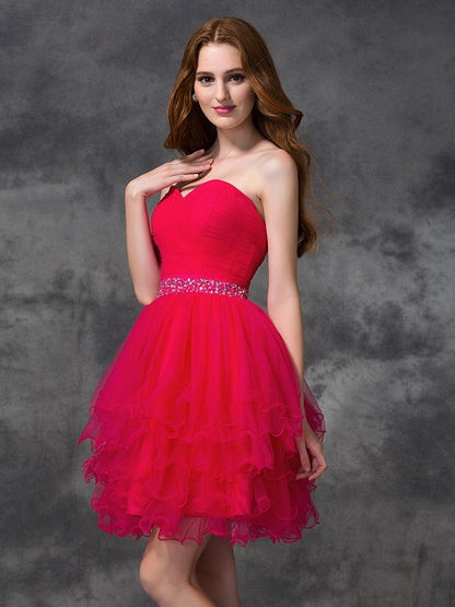 A-line/Princess Sweetheart Beading Sleeveless Short Satin Cocktail Dresses