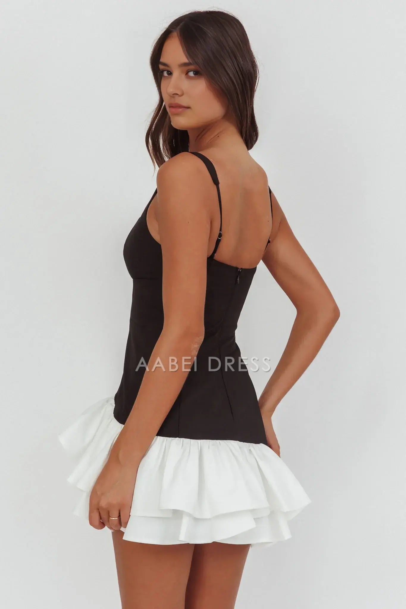 Sheath Square Neck Wide Shoulder Straps Sleeveless Layered Frill Hem Black Charming Mini Dress Hot Sale Homecoming Dress