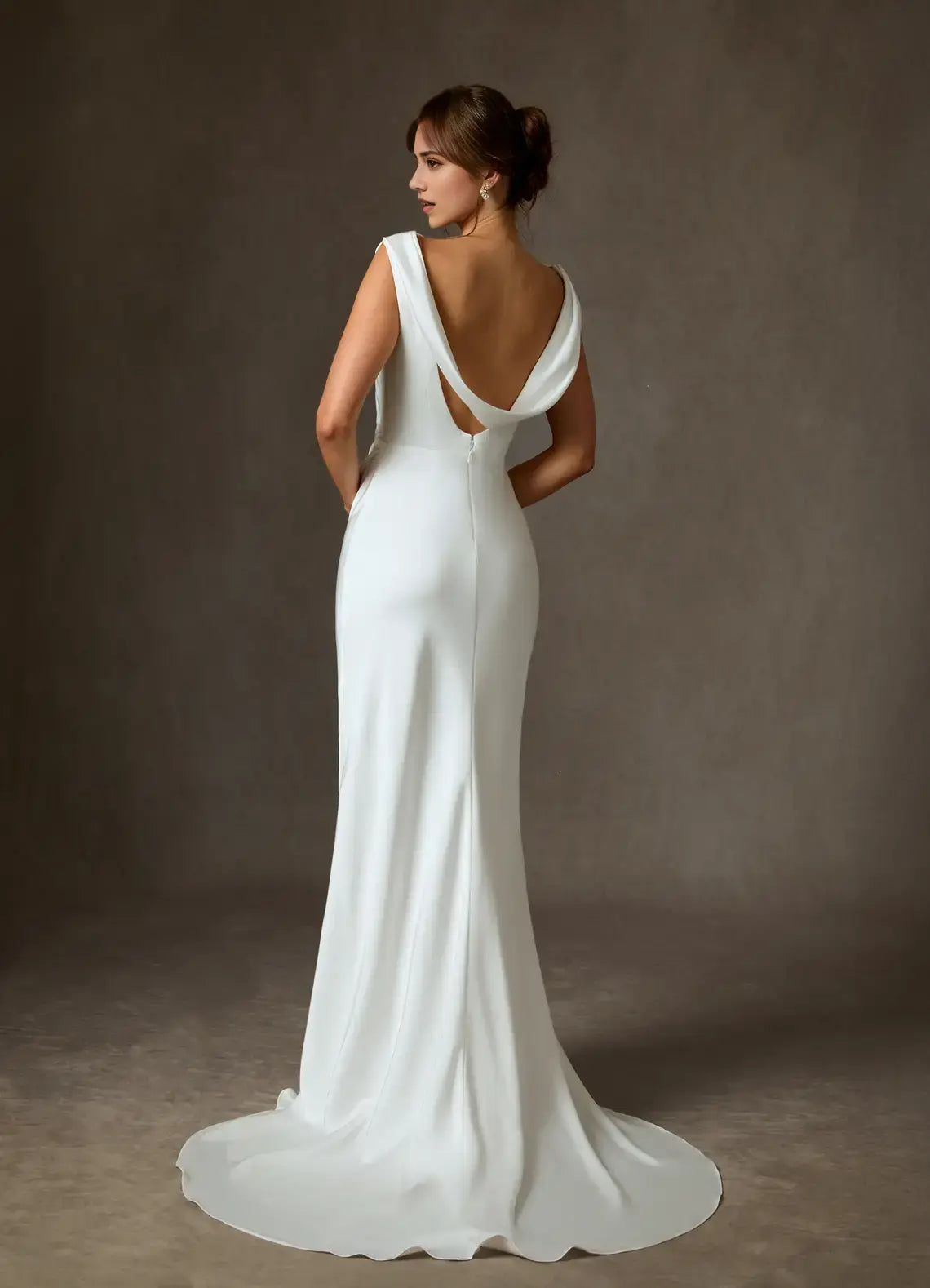Elegant Simple Sheath Cowl Sleeveless Backless Fashion Hot Sale Wedding Dress