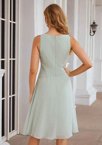 Classic Wedding Guest Dresses Mint Green Chiffon A-line Scoop Neck Pleated With 3/4 Long Sleeve Jacket Two-Piece Knee-Length Bargain Mother of the Bride Dress
