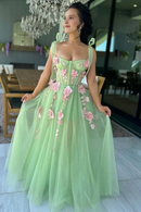 Sweet Green A-Line Sweetheart Neckline Bow Straps Sleeveless 3D Appliques Tulle Romantic Wedding Guest Dress Long Hot Sale Prom Dresses