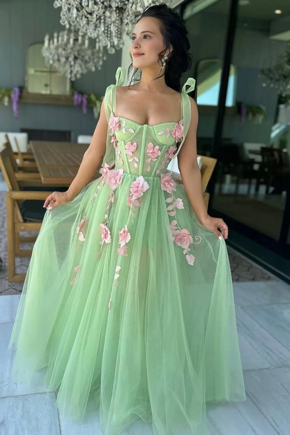 Sweet Green A-Line Sweetheart Neckline Bow Straps Sleeveless 3D Appliques Tulle Romantic Wedding Guest Dress Long Hot Sale Prom Dresses